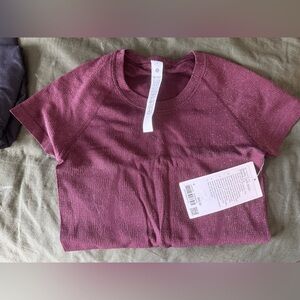 Lulu lemon swiftly tech short sleeve 2.0 BNWT